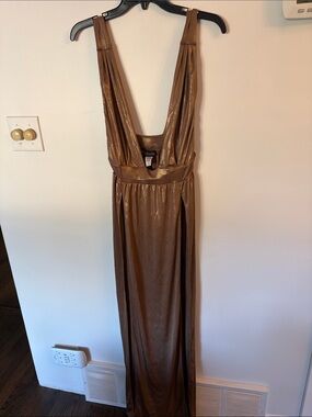 Metallic Goldish/Brown Sleeveless Deep-V Dress